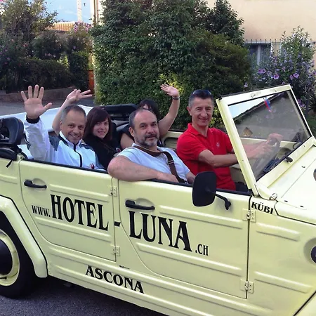 Luna Garni Отель