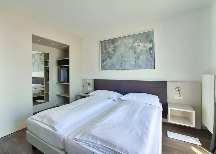 Luna Garni Szálloda 3*