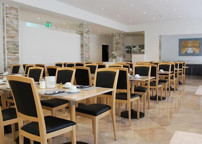 Luna Garni Otel Ascona