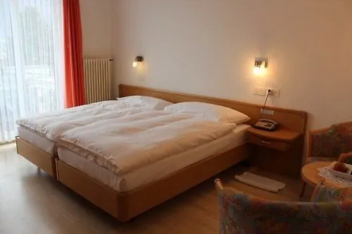 Luna Garni Otel 3*