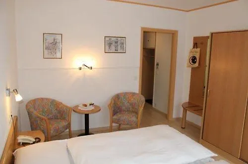 Otel Luna Garni 3*